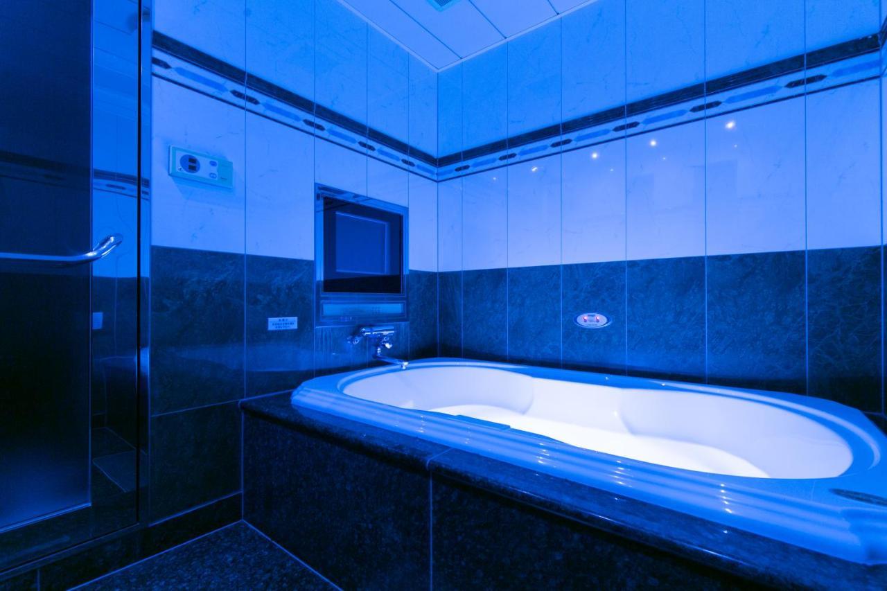 Hotel D-Wave Shinjuku（Adult Only) Tokyo Esterno foto