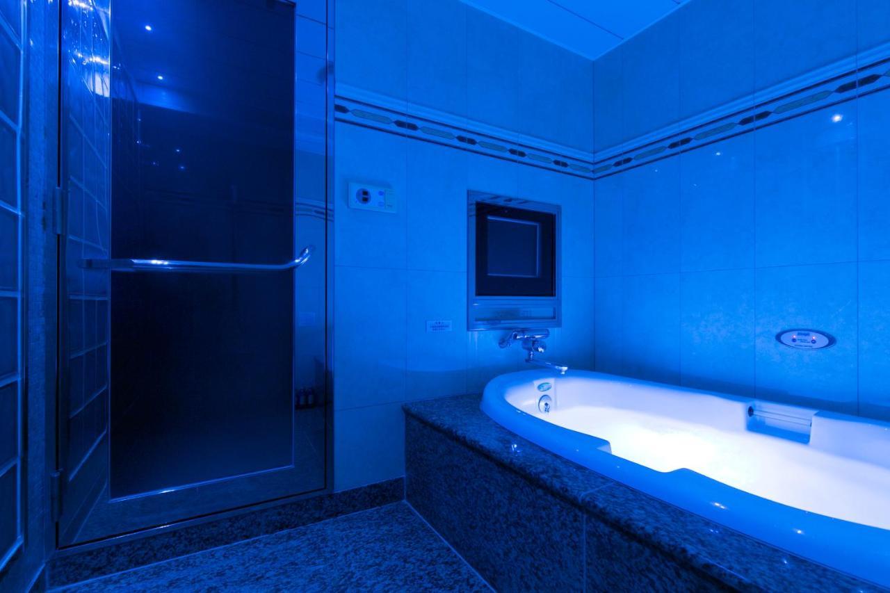 Hotel D-Wave Shinjuku（Adult Only) Tokyo Esterno foto